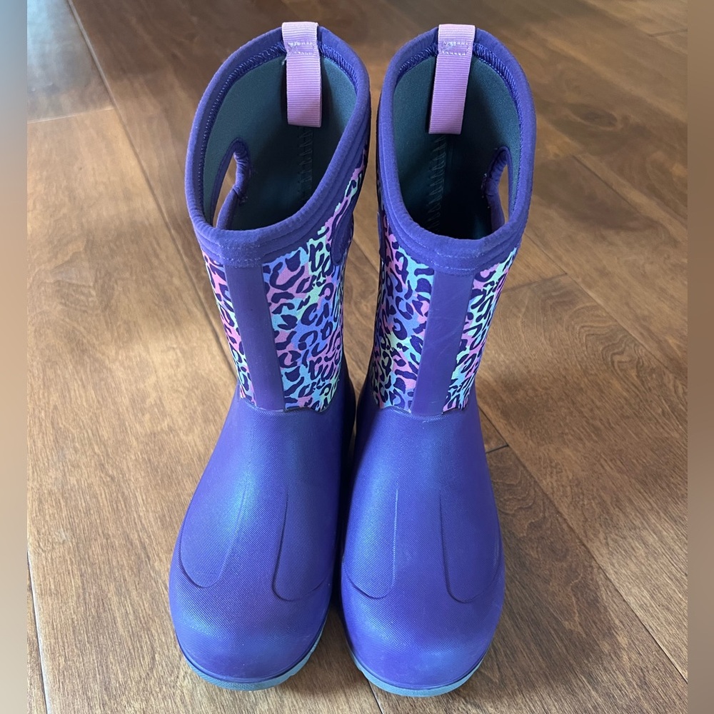 Bogs Purple Kids Boots with Leopard Print